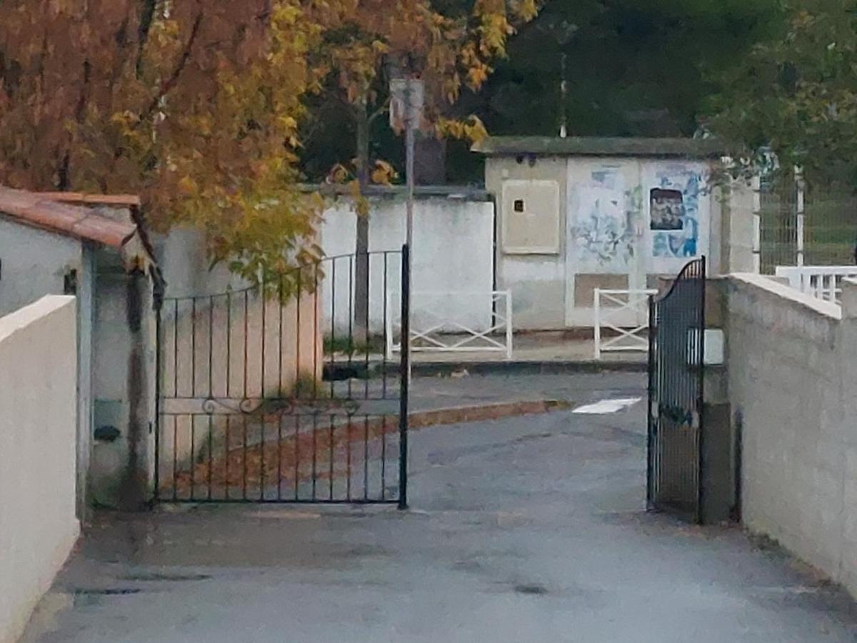 La Maison De Dannie ガルダンヌ エクステリア 写真